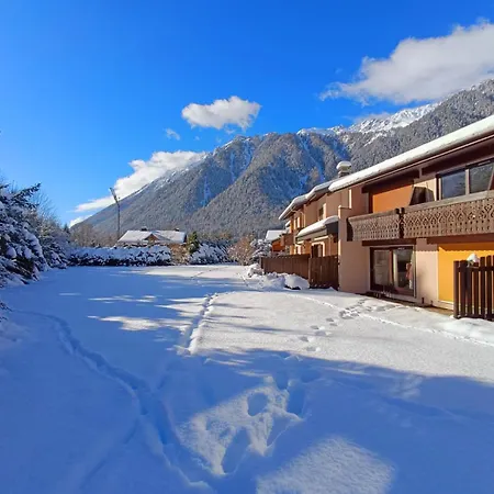 Montblanc 1 A 4 Personnes Apartment *